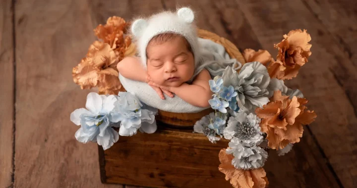 The Beauty Of Simplicity In Newborn Photography